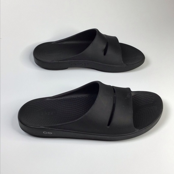 OOFOS OOAhh Slide Sandal in Black Size 14. - Picture 8 of 11